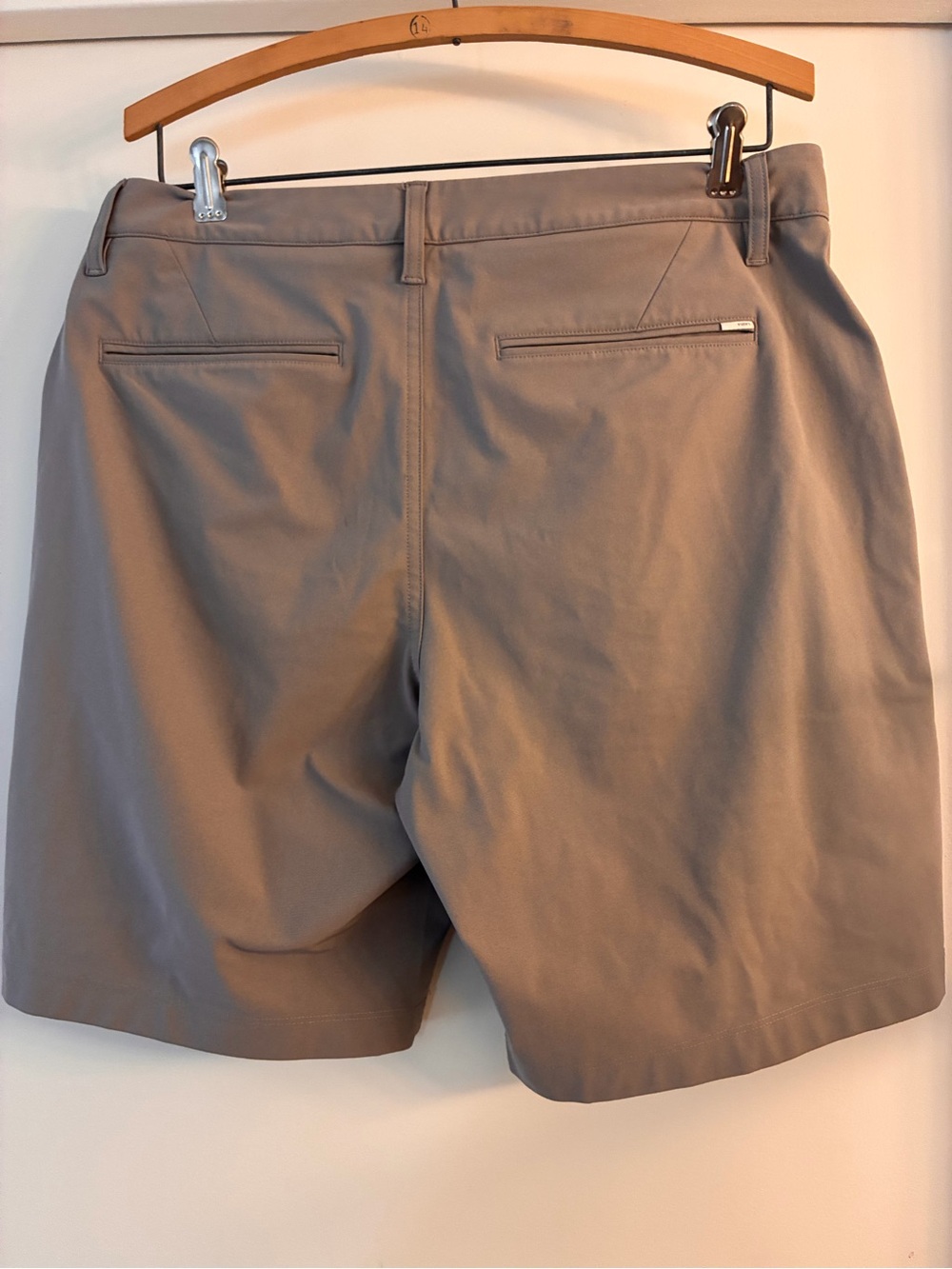 Vuori Men’s Shorts - Picture 3 of 10